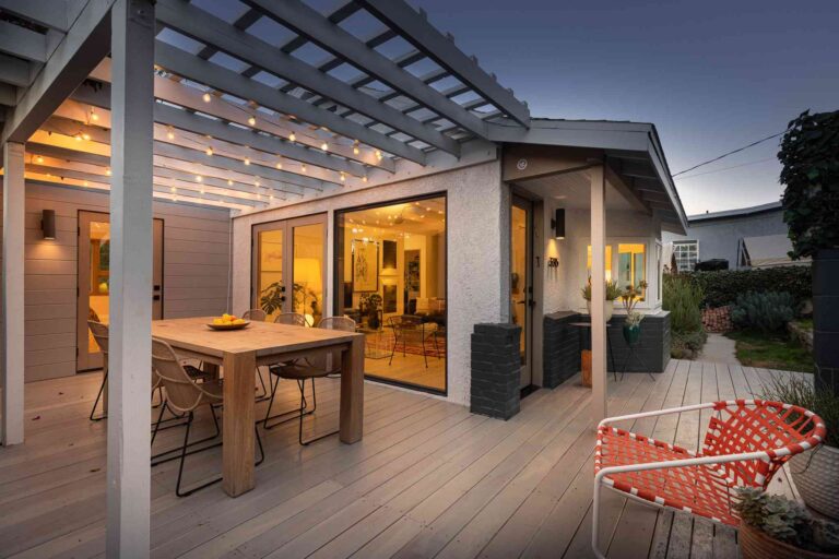 Best Farmhouse Exterior Lighting USA: The Editorial Guide